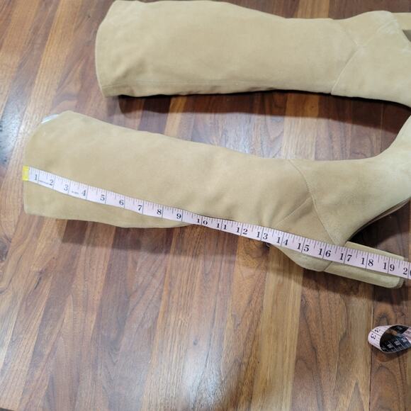 Banana Republic Knee High Tall Suede Slouchy Tan Heeled Boots Size 7 - Picture 13 of 13